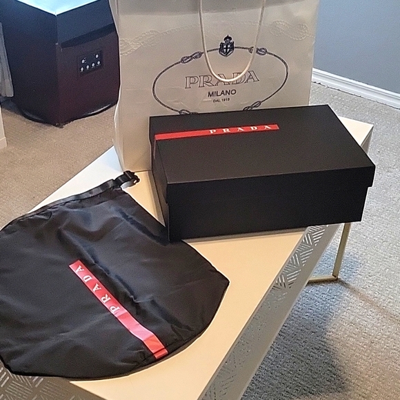 Prada kit package - Picture 1 of 6